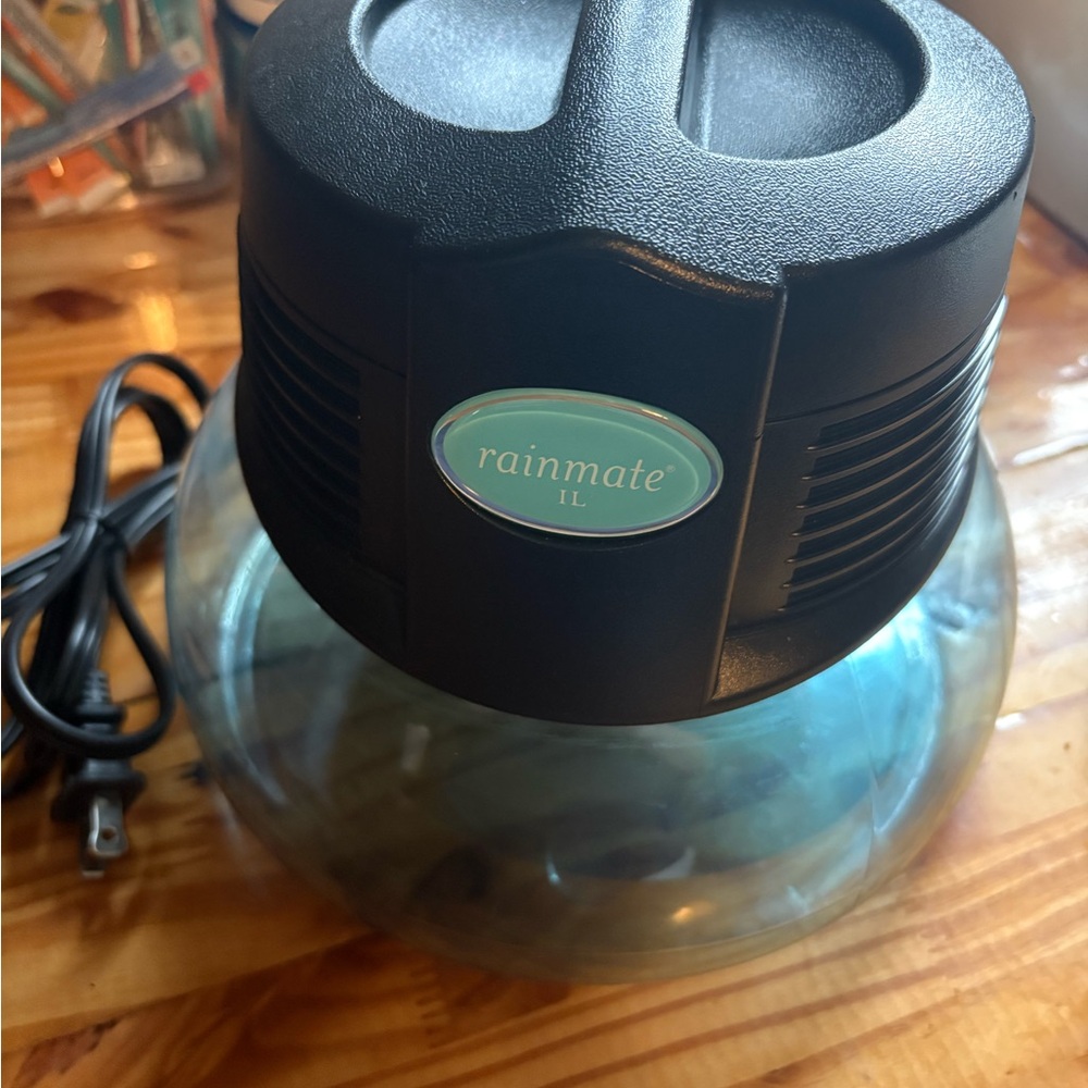 Rainbow Rainmate IL Air Purifier